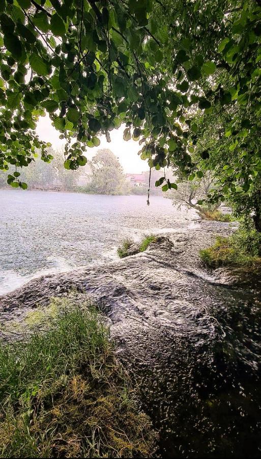 Holiday Home Waterfall View Bihać Zewnętrze zdjęcie