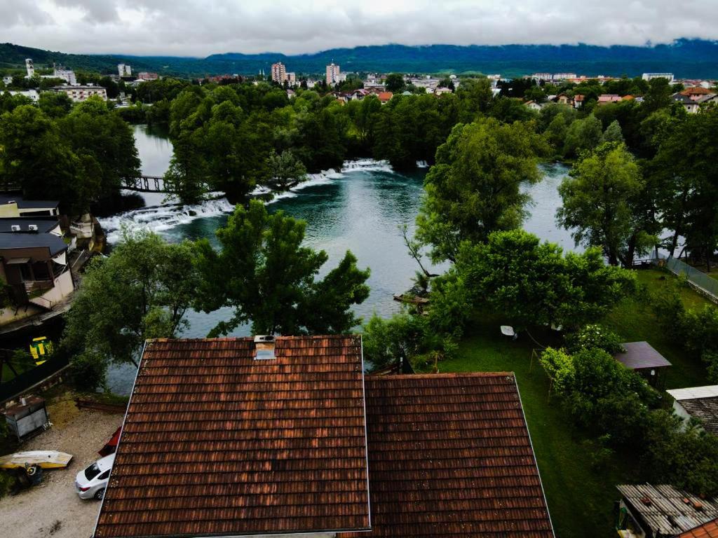 Holiday Home Waterfall View Bihać Zewnętrze zdjęcie